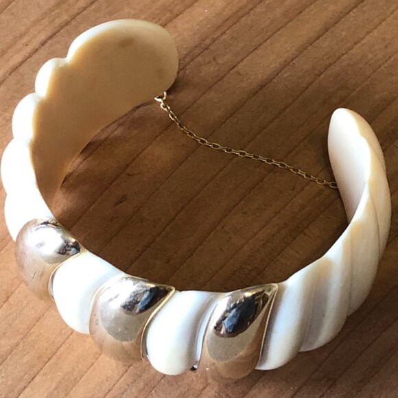 Vintage Elegant Wide Cuff Bracelet with 14K Gold Accents & Safety Chain - Picture 1 of 7